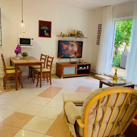 Apartment Ivica Трогир Екстериор снимка
