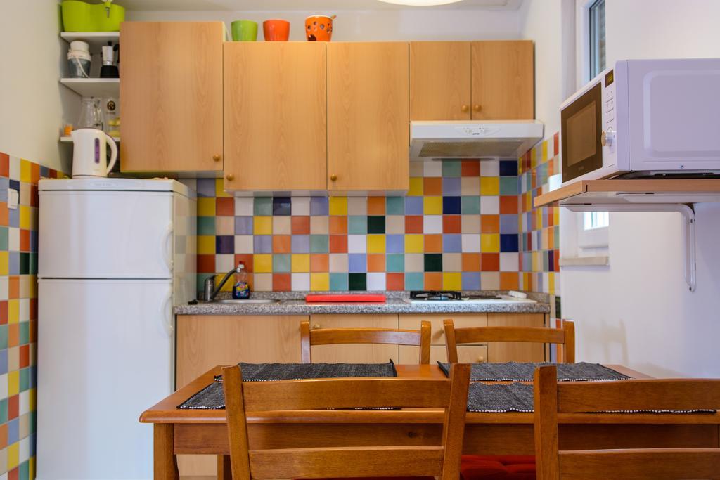Apartment Ivica Трогир Екстериор снимка