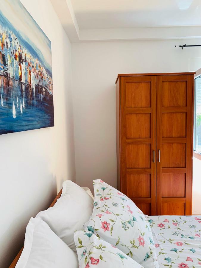 Apartment Ivica Трогир Екстериор снимка