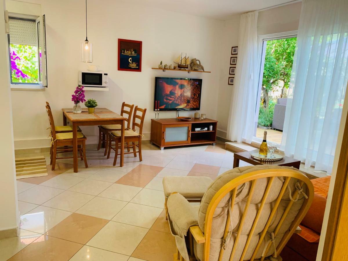 Apartment Ivica Трогир Екстериор снимка