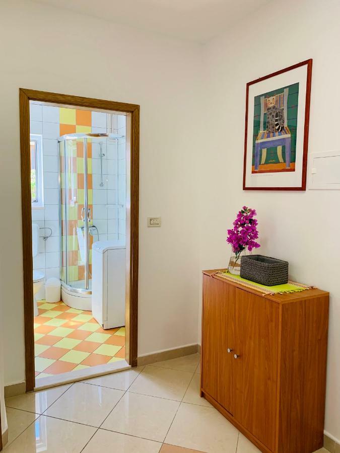 Apartment Ivica Трогир Екстериор снимка